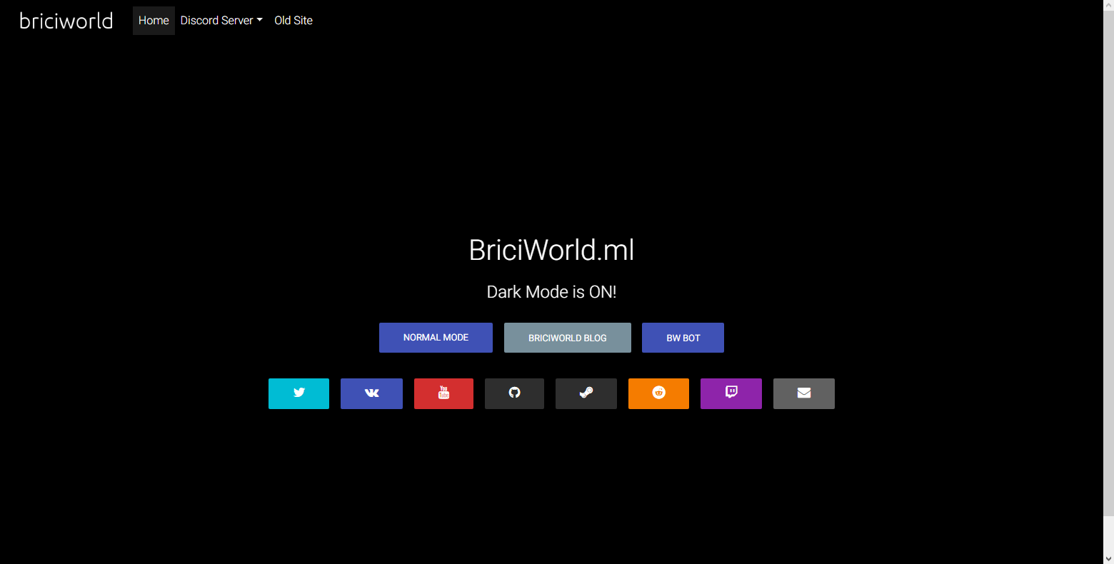 Screenshot of BriciWorld.ml with dark mode enabled, as of November 2017.